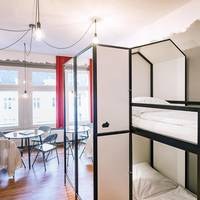 Bed in 6-Bed Mixed Dormitory Room