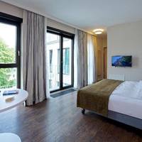 Room #136352620