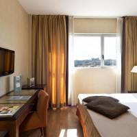 Double Room with View