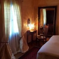 Pasha Suite