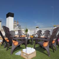 Four-Bedroom Penthouse with Roof Terrace