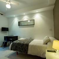 Single Room with Shared Bathroom