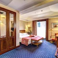 Suite with Terrace