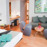 Room #8104944