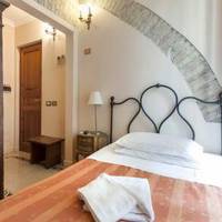 Small Single Room