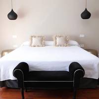 Superior Queen Room with Private Bathroom