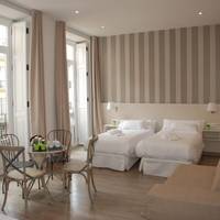 Premium Quadruple Room