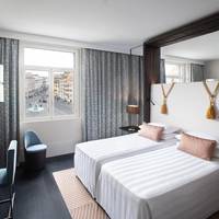 Deluxe Double or Twin Room with City View