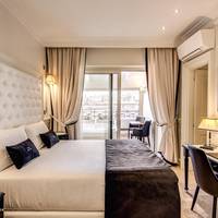 Suite with Spa Bath
