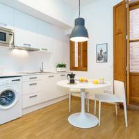 Studio with Balcony (2 Adults)