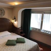 Single Room with Private Bathroom