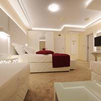 Luxury Double Room (2 Adults)