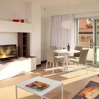 Suite with Kitchenette