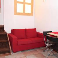 Studio (2 Adults + 1 Child) - Split level (no windows)