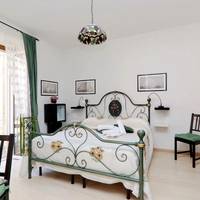 Deluxe Double Room with Balcony - Separate Building