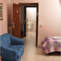 Triple Room with Shared Bathroom