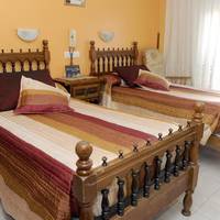 Twin Room with Shared Toilet