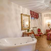 Junior Suite with Spa Bath