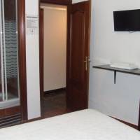 Single Room with Private Bathroom