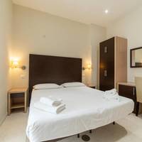 Single Room with Bathroom