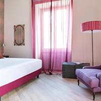 Junior Suite with City View