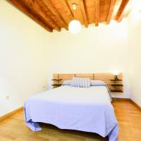Two-Bedroom House with Terrace - Split Level