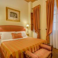 Double Room with Courtyard View