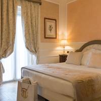 Classic Single Room
