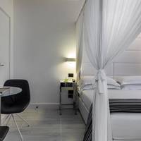 Deluxe Suite with Spa Access - Arno View