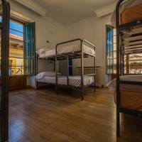 Bed in 6-Bed Mixed Dormitory Room