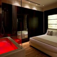 Open Space with Spa Bath and Private Terrace