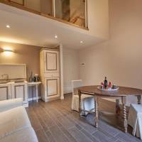 Two-Bedroom Apartment (6 Adults)