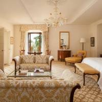 Deluxe Executive Suite with King Bed