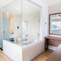 Double Room with Balcony and Sea View