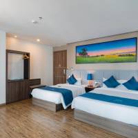 Deluxe Triple Room with City View