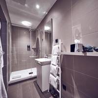 Double Room without Daylight