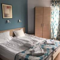 One-Bedroom Apartment with Extra Bed (3 adults)