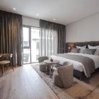 Room #242990111