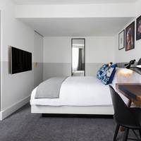 1 Double Bed City Single Room