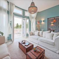 Luxury Suite with Balcony