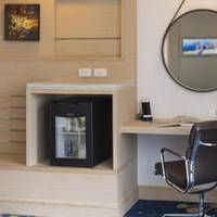 Room #2717091