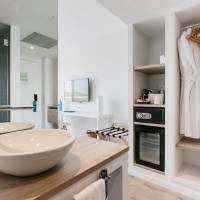Double or Twin Room with Sea View