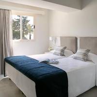 Room #4855122
