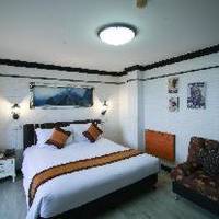 Room #23761414