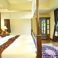 Room #24697419