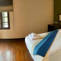Deluxe Family Suite
