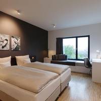 Room #302983908