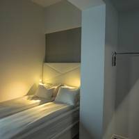 Room #228425828