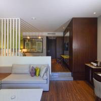 Garden Suite with Pool View / Garden view