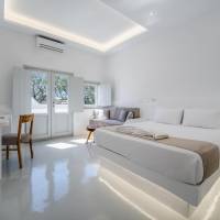 Standard Room with Garden View